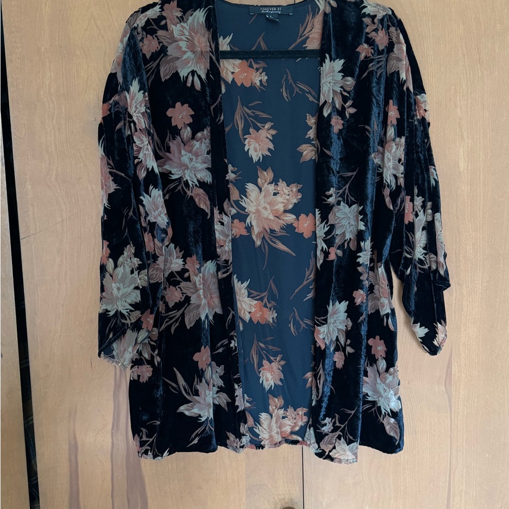 Forever 21 Black and Orange Floral Kimono